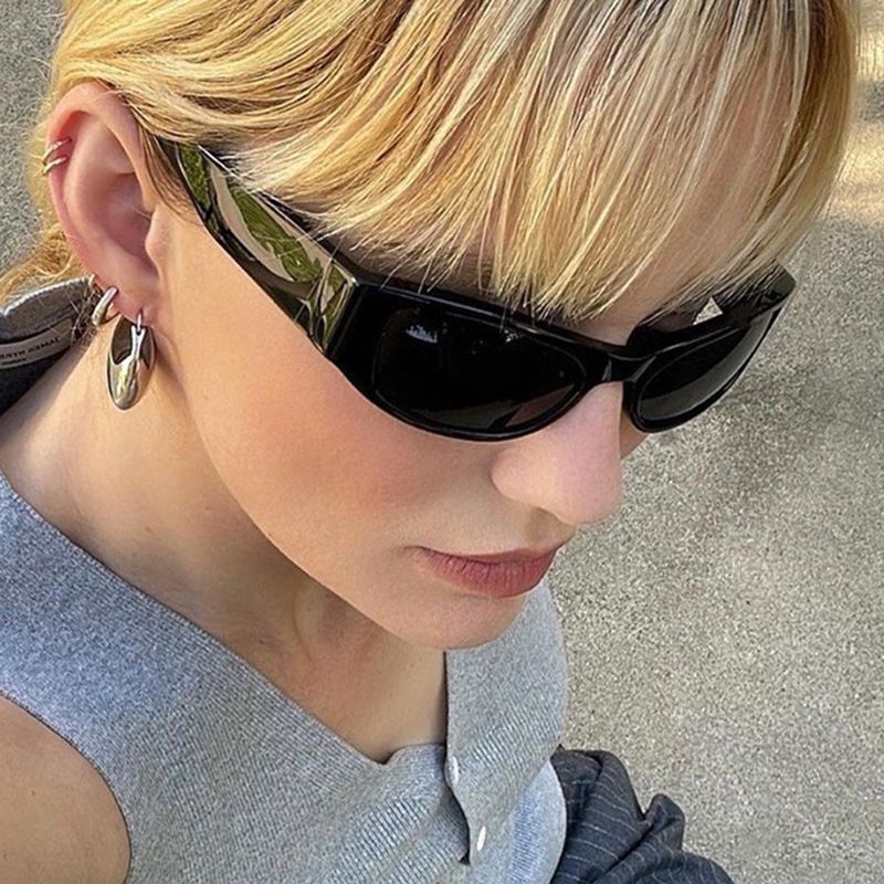 Street Fashion Glasses - نظارات شمسية جديدة بتصميم مستقبلي للنساء،