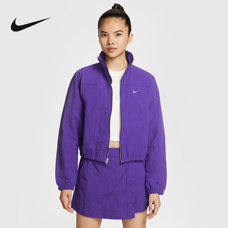 Street Fashion Nike - جاكيت نايكي منسوج بتصميم سووش كبير