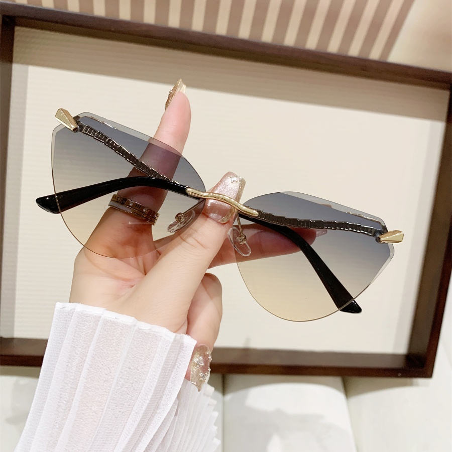 Street Fashion Glasses - 1 قطعة نظارات الموضة النسائية نمط