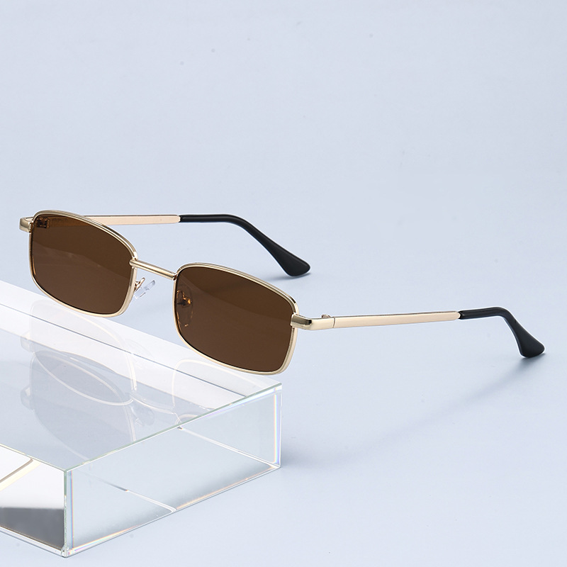 نظارات شمسية عصرية بتصميم بانك - مراجعة Street Fashion Glasses وسعره